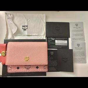 SUPER CUTE Mcm Korea Wallet with bow